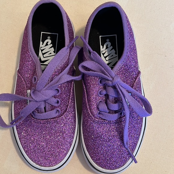 Girl Vans - Picture 3 of 4